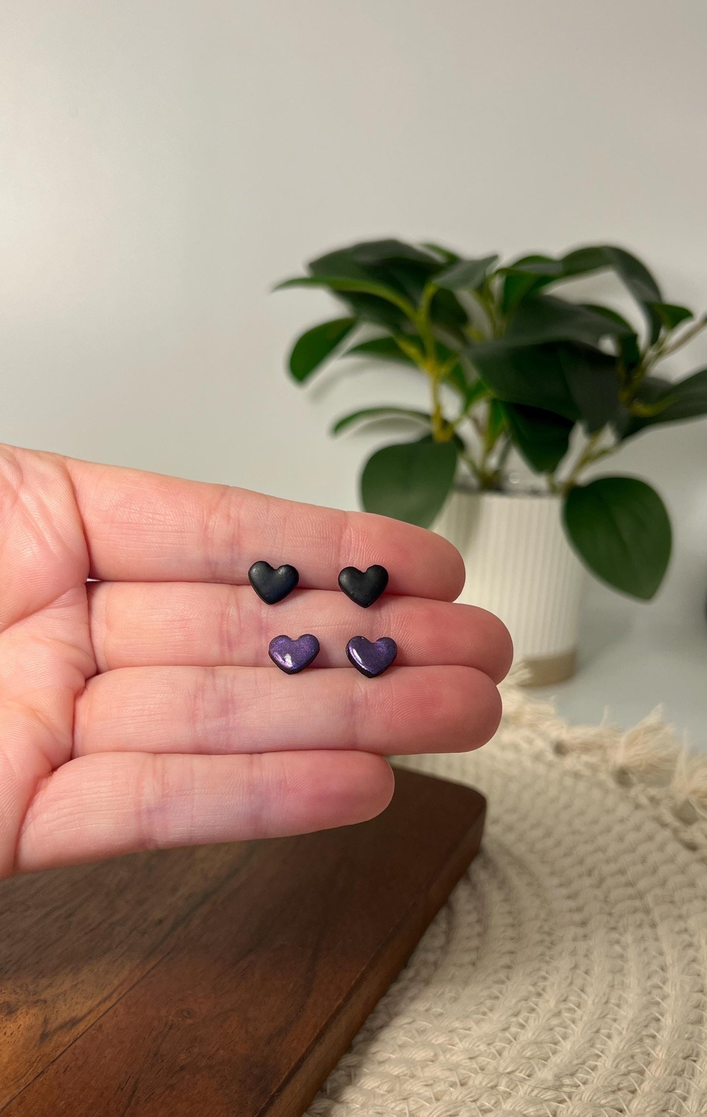 Moody Heart Mini Studs