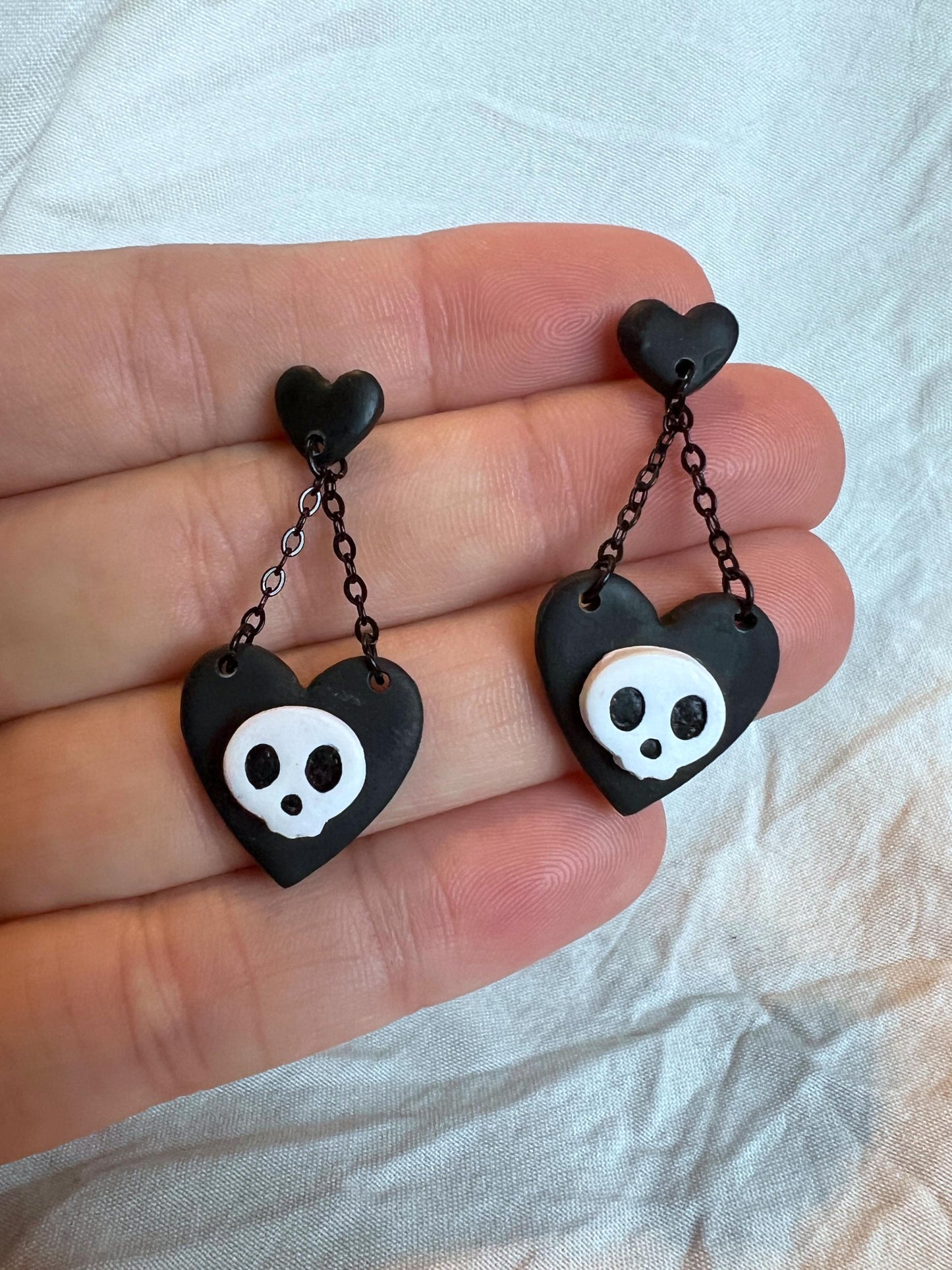 Skull Heart Chain Dangles