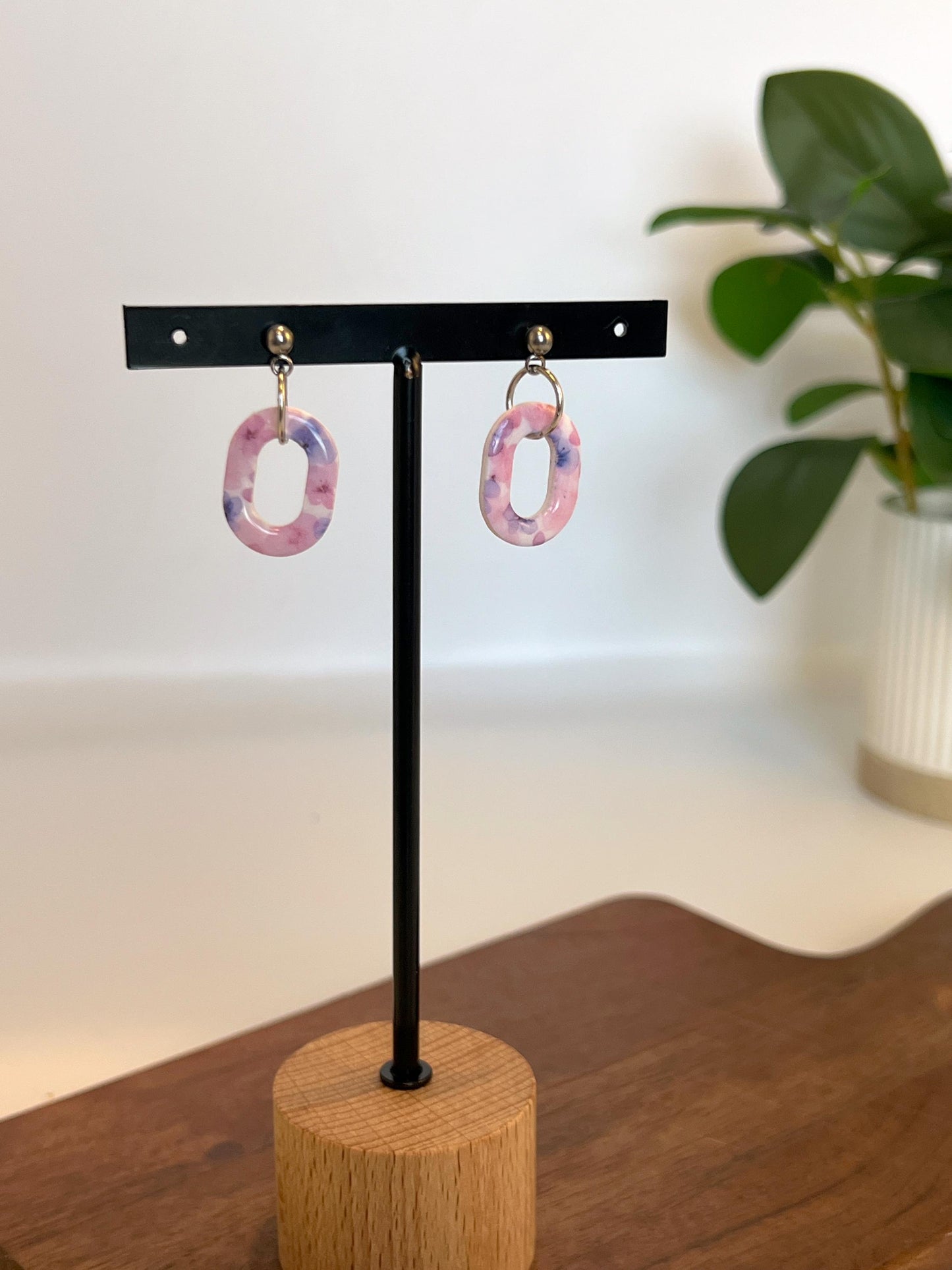 Oval Cutout Daily Dangles