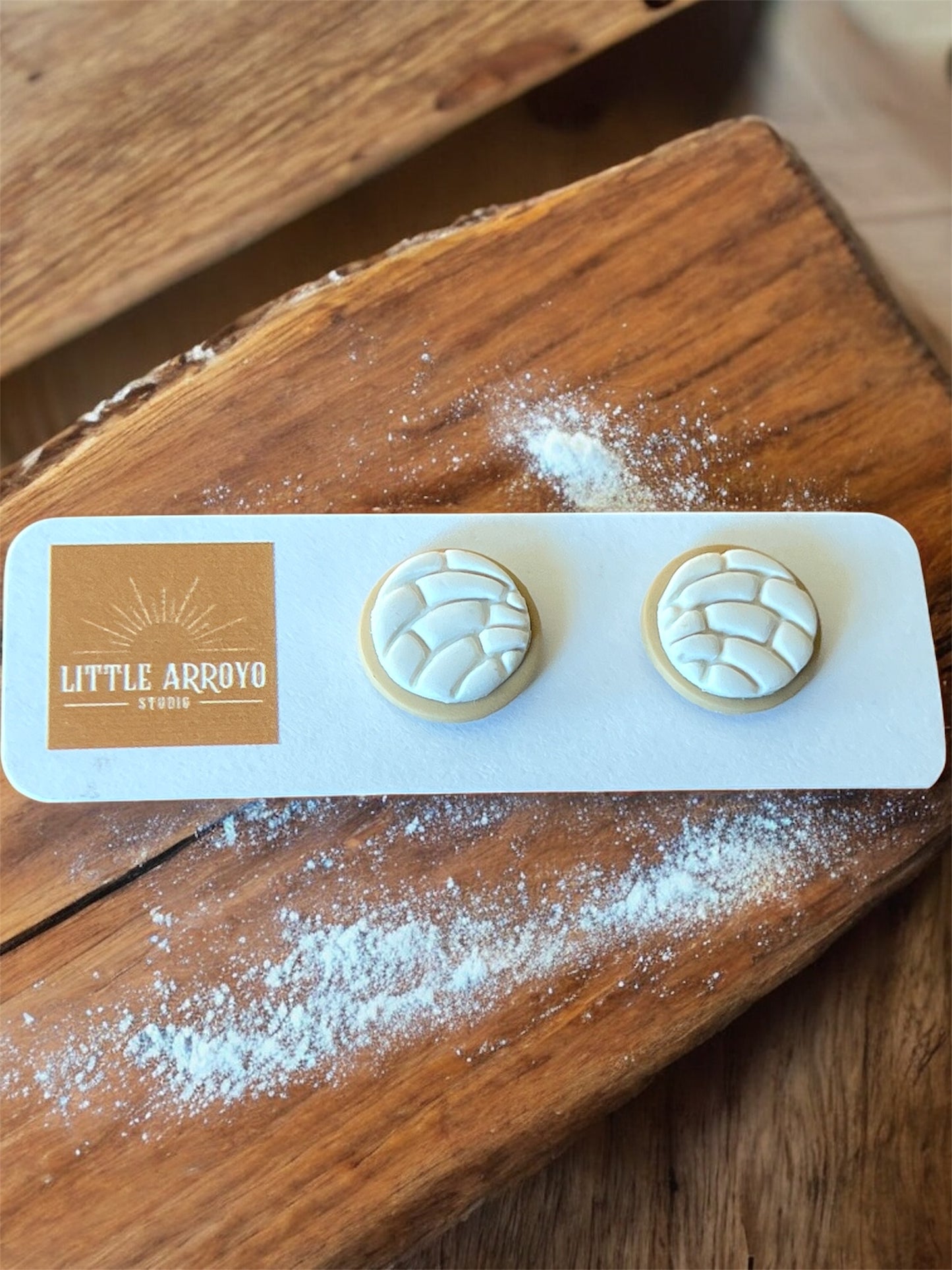 Concha Sweet Bread Studs