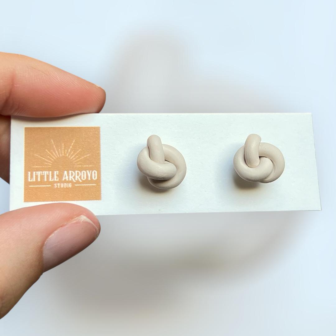 Knot Studs