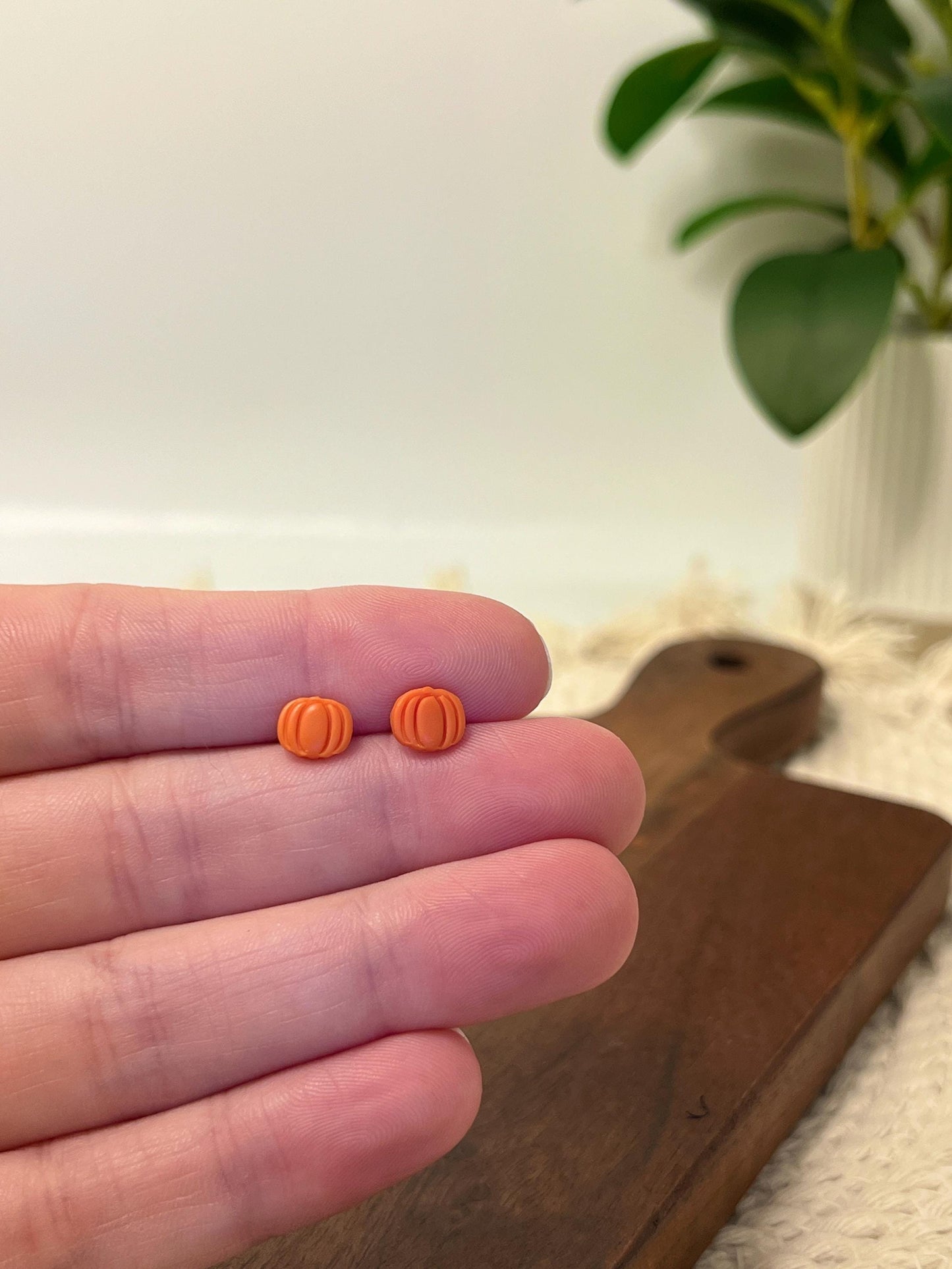 Mini Pumpkin Studs