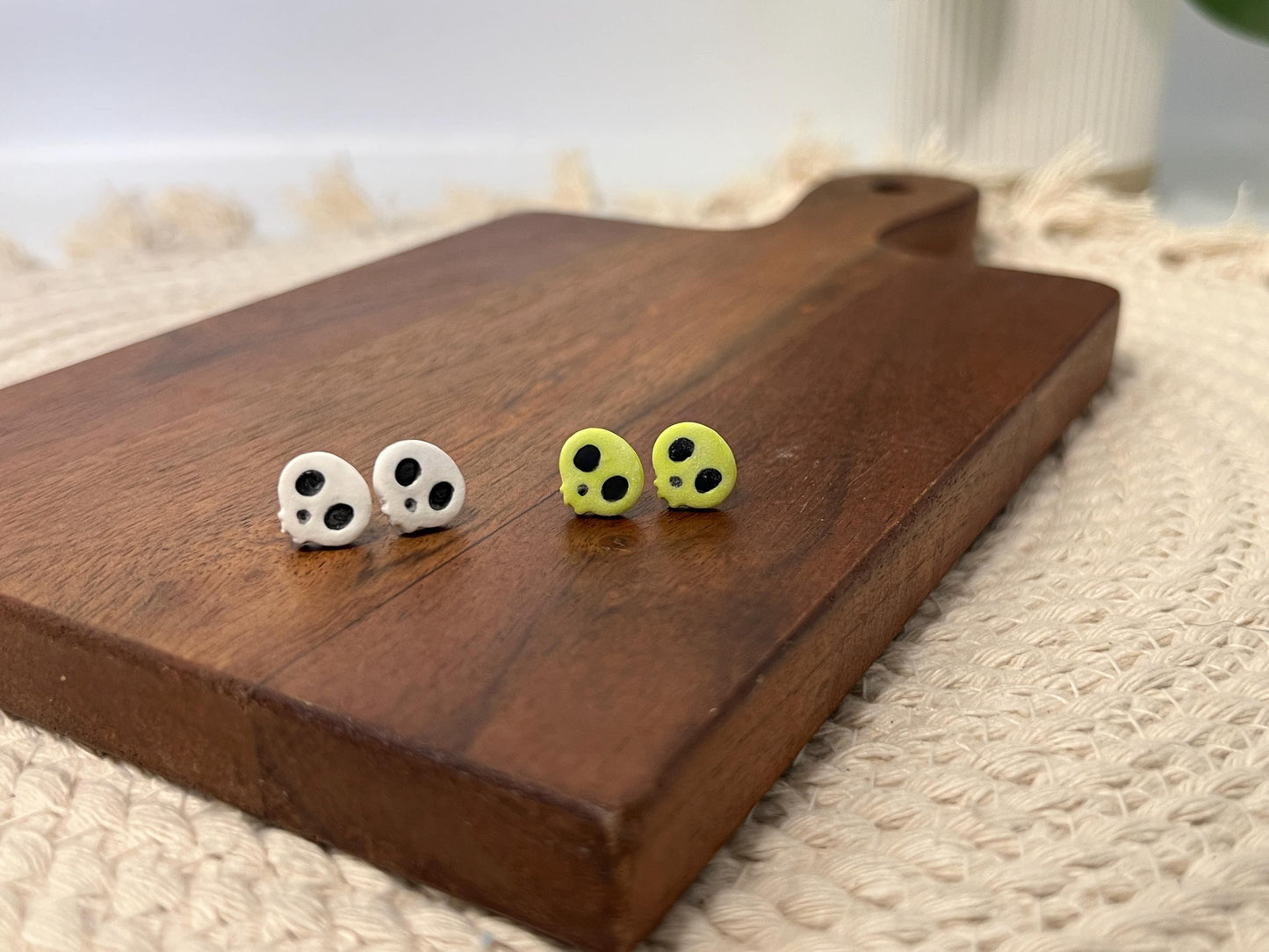 Glow in the Dark Skull Mini Studs