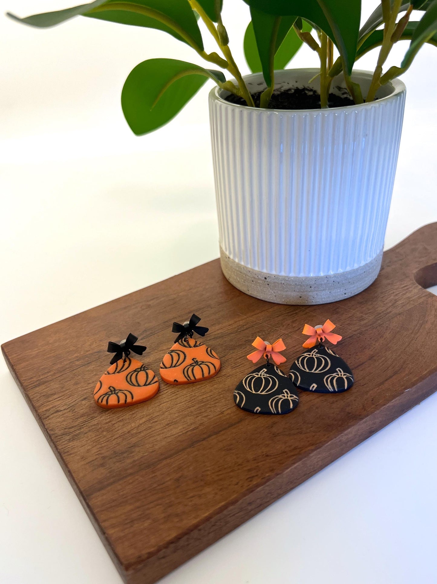 Pumpkin Patterned Cutesy Teardrops