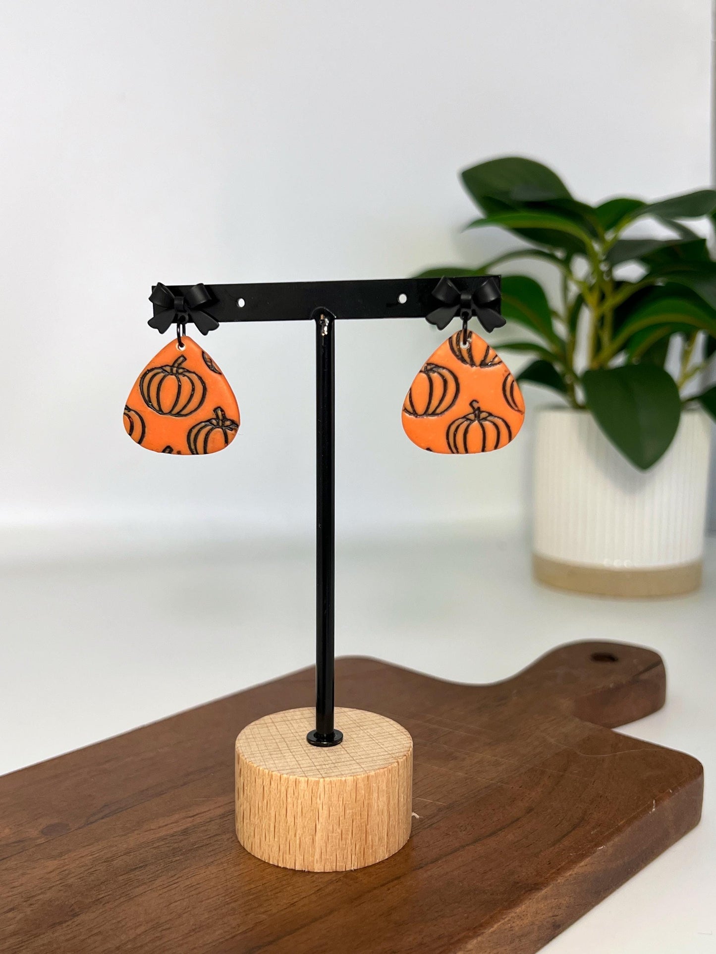 Pumpkin Patterned Cutesy Teardrops