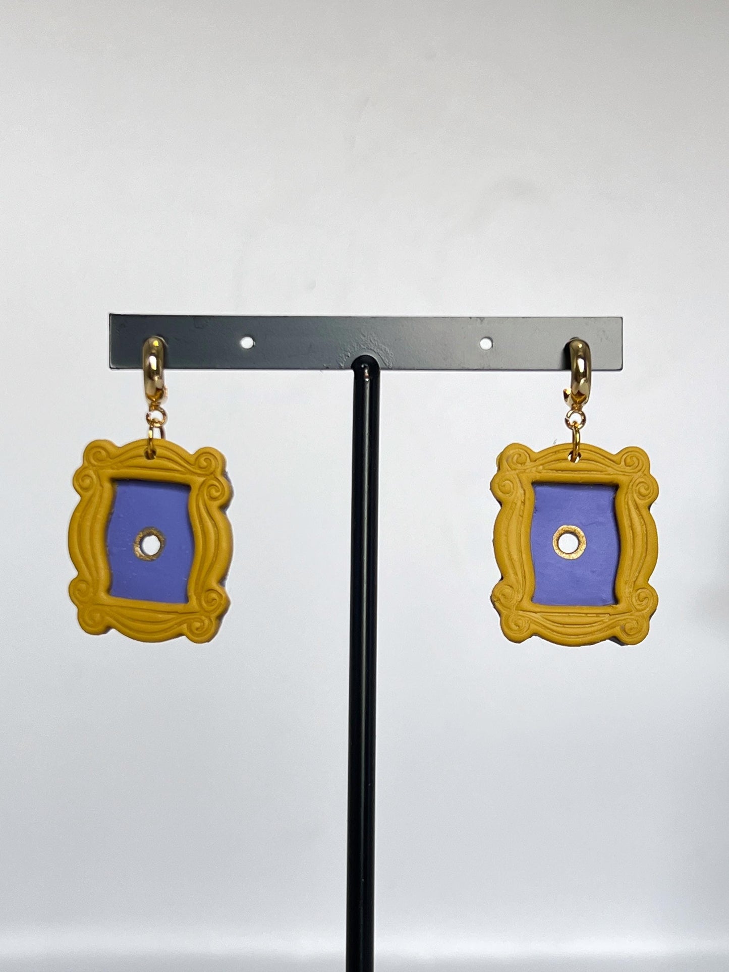 Friend TV Show Door Frame Dangles