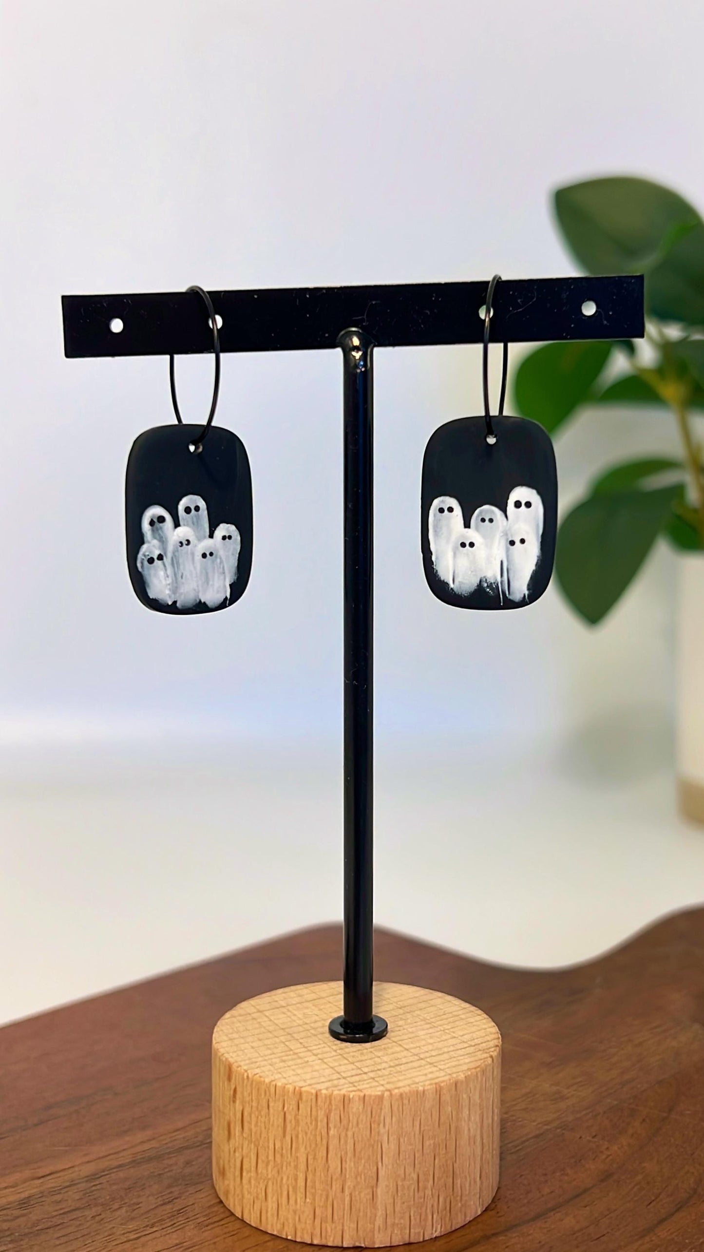 Michaels Ghost Canvas Dangles
