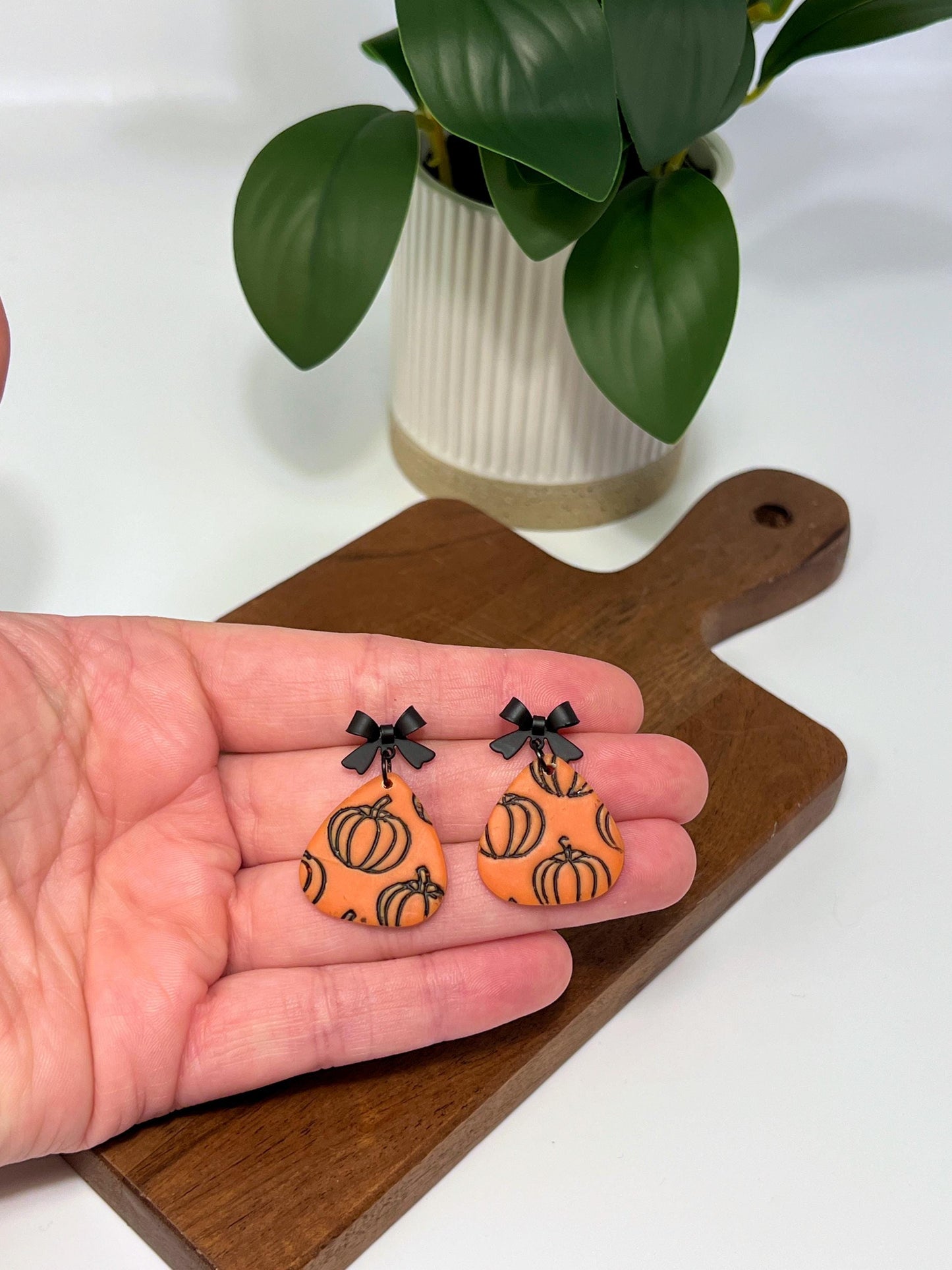 Pumpkin Patterned Cutesy Teardrops