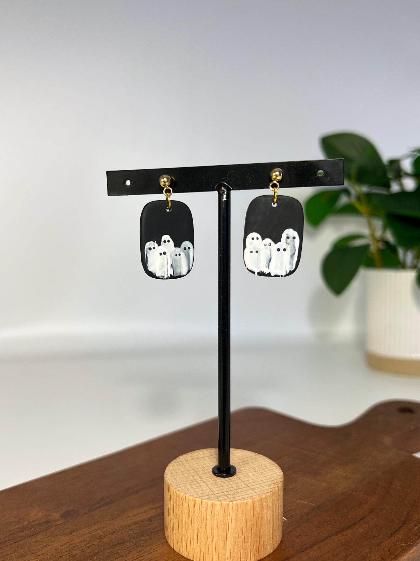 Michaels Ghost Canvas Dangles