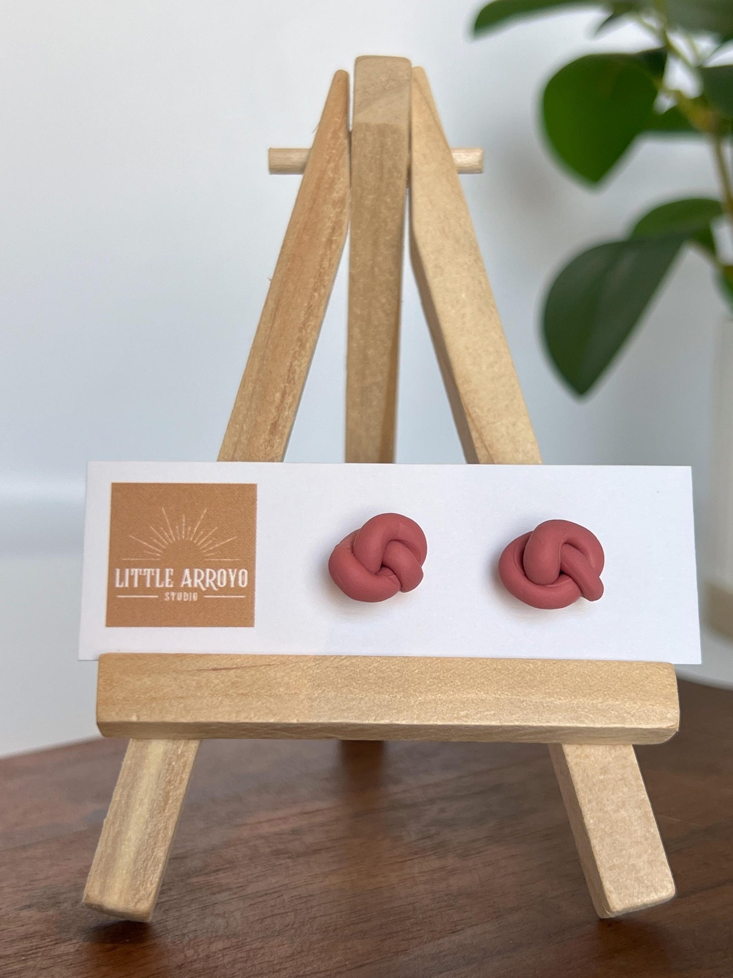 Knot Studs