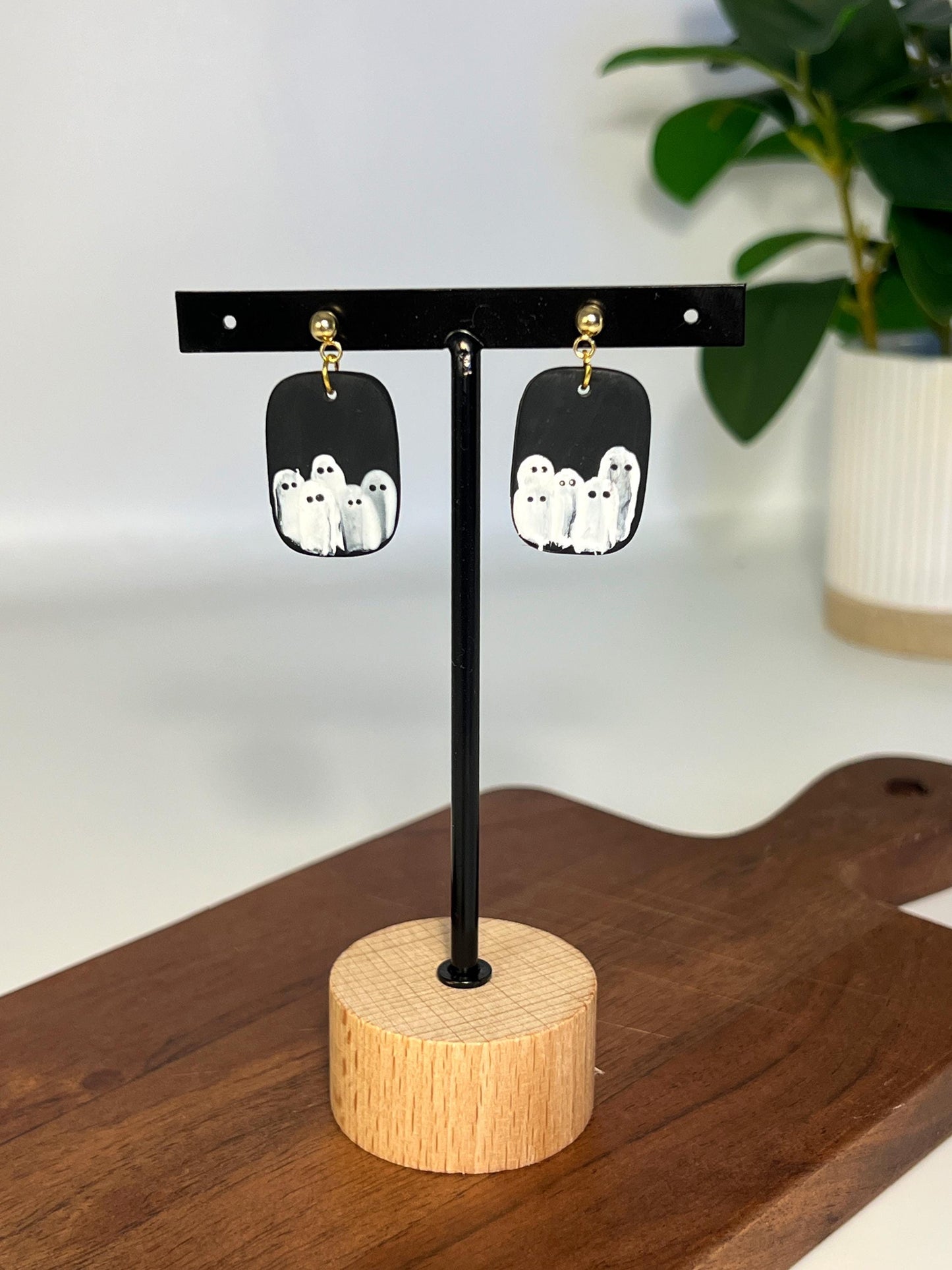 Michaels Ghost Canvas Dangles