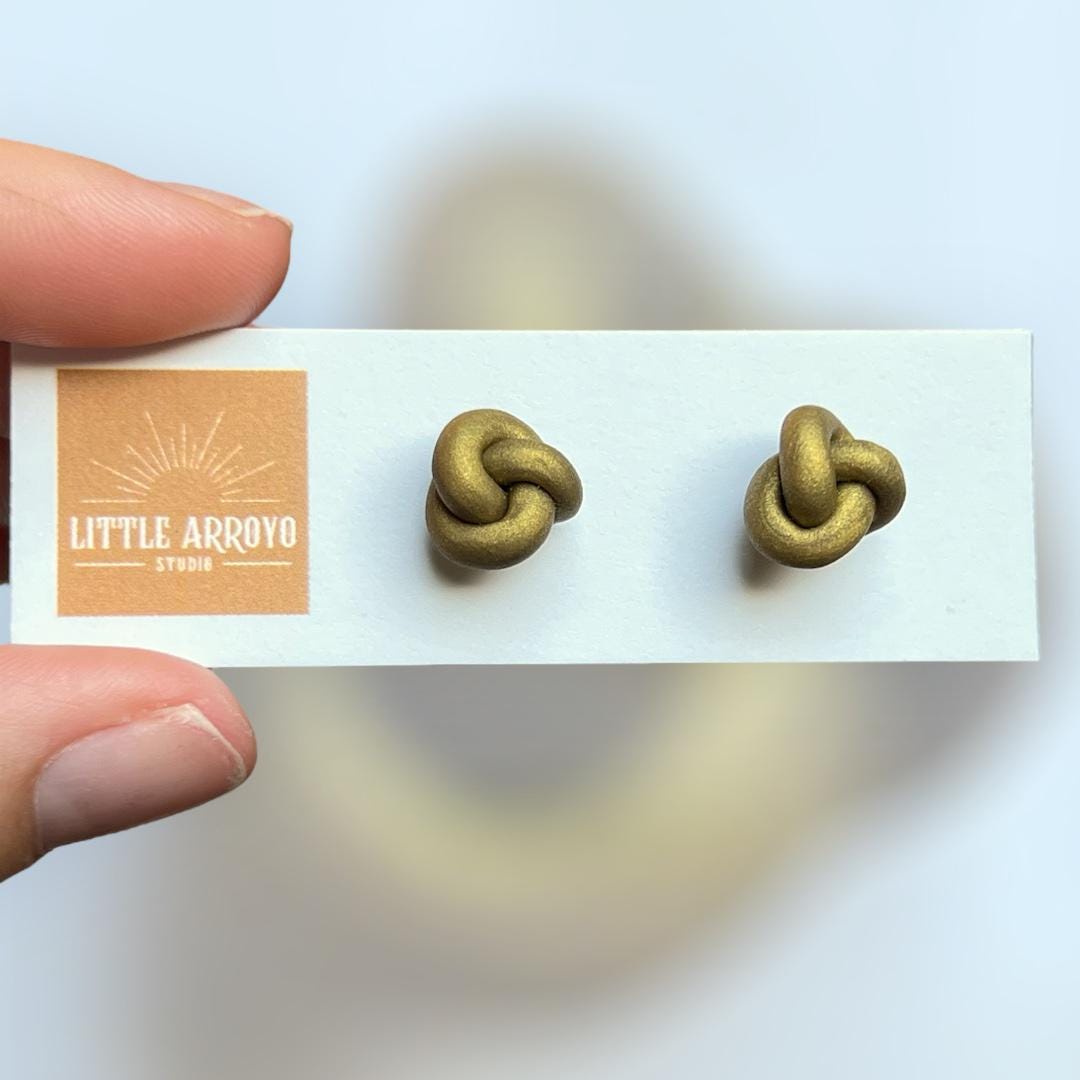 Knot Studs